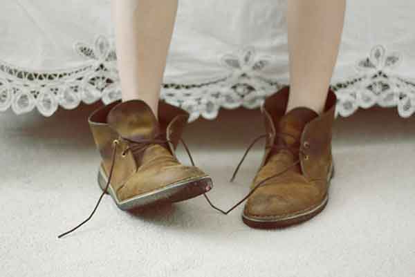 qq空间搞笑日志：“别说你认识偶，影响我声誉!”mm说：“你有生育?你能生育